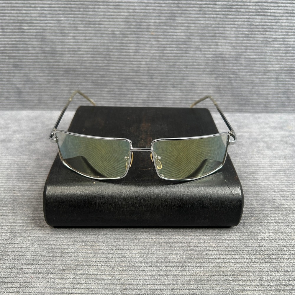 Vintage Silver Rectangle Sunglasses Y2K Narrow Metal Frame Tinted Lens Eyewear